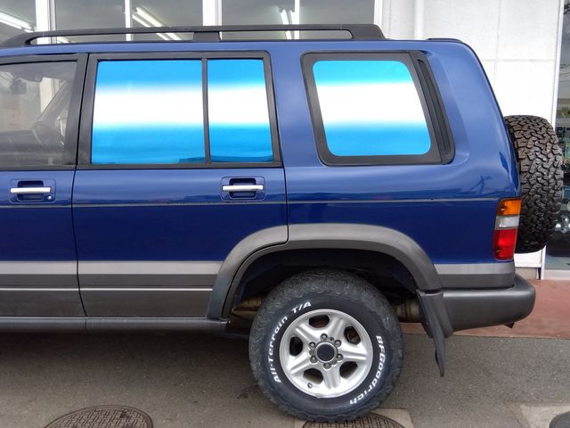 ISUZU BIGHORN wagon 1998