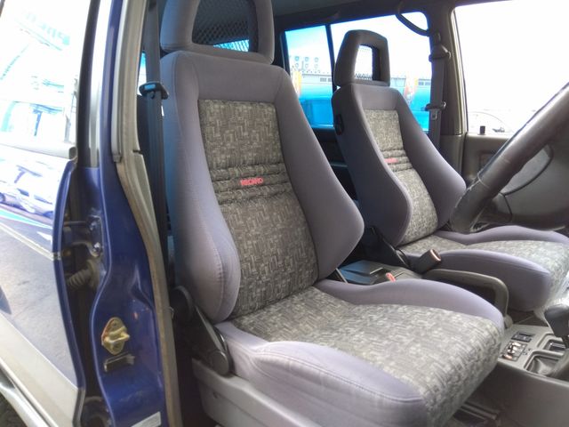 ISUZU BIGHORN wagon 1998