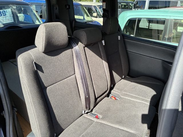 TOYOTA ESQUIRE 4WD 2019