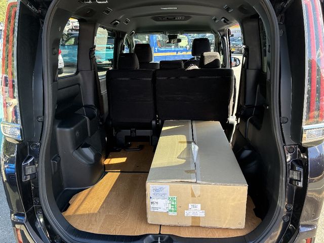 TOYOTA ESQUIRE 4WD 2019