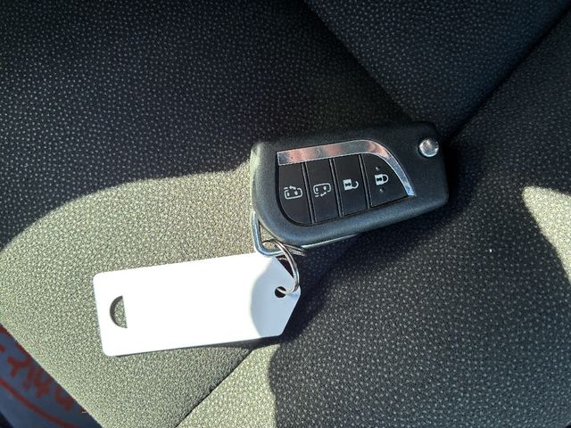 TOYOTA ESQUIRE 4WD 2019