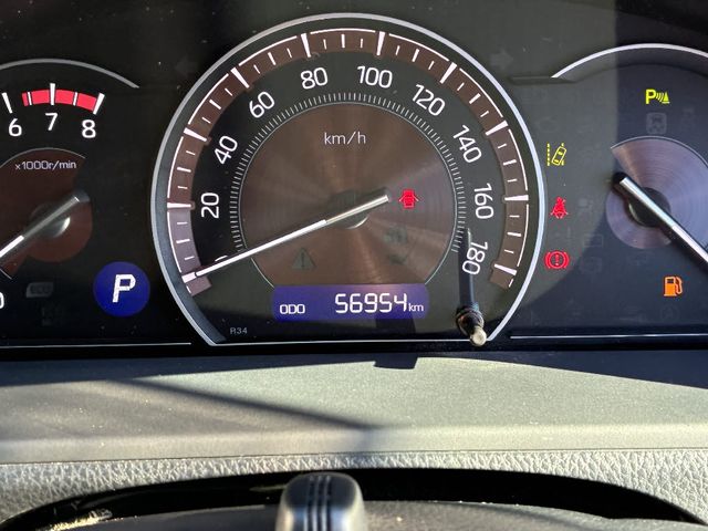 TOYOTA ESQUIRE 4WD 2019