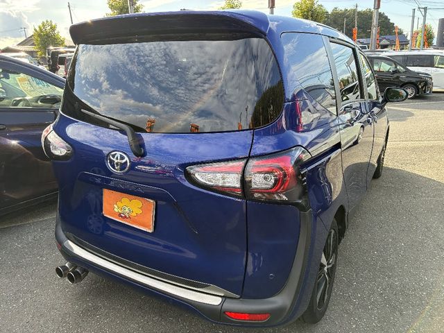 TOYOTA SIENTA 4WD 2020