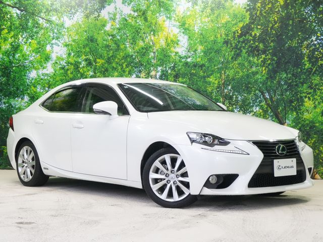 TOYOTA LEXUS IS300h 2014