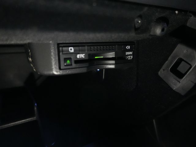 TOYOTA LEXUS IS300h 2014