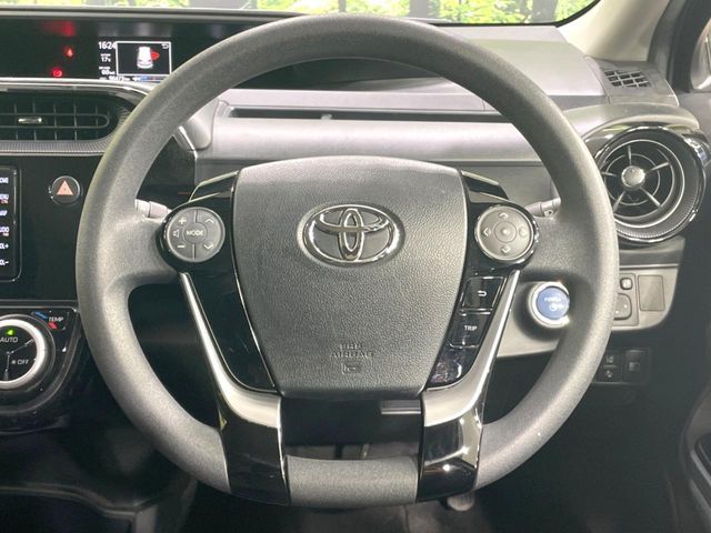 TOYOTA AQUA 2018