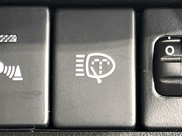 SUZUKI JIMNY NOMADE 2025