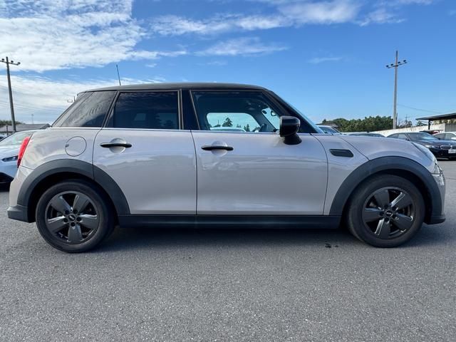 BMW MINI COOPER 5DOOR 2021