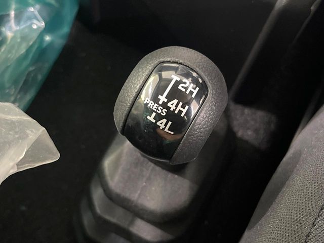 SUZUKI JIMNY NOMADE 2025