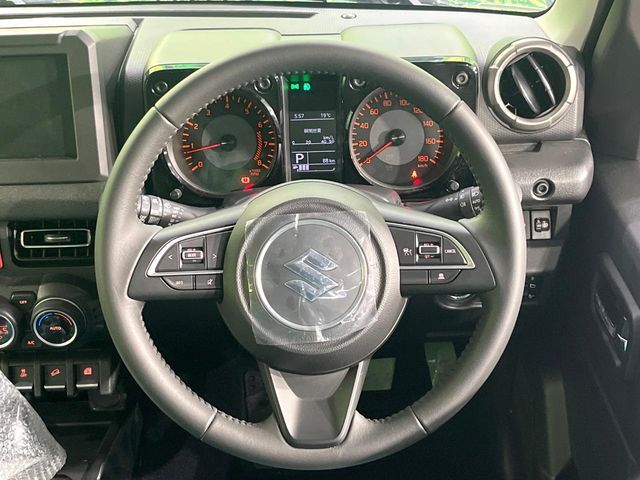 SUZUKI JIMNY NOMADE 2025