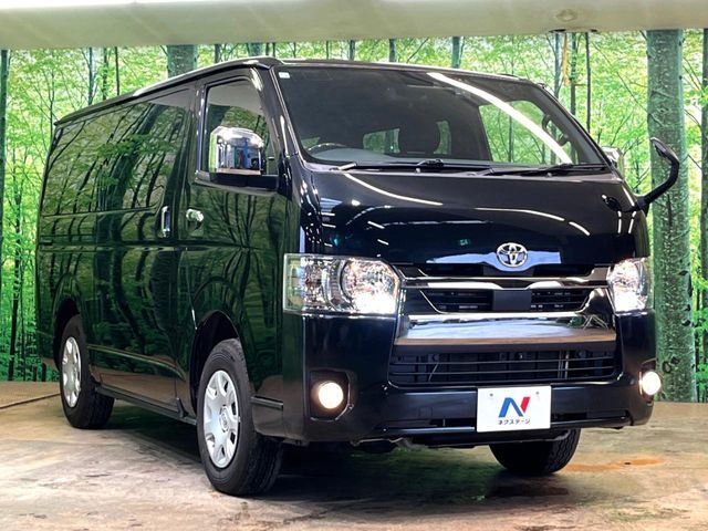 TOYOTA HIACE van 4WD 2021