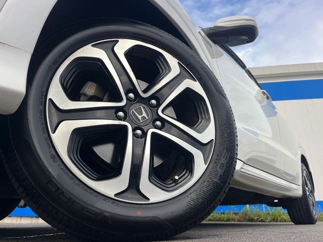 HONDA VEZEL HYBRID 2016