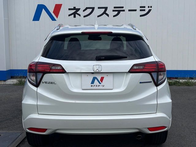 HONDA VEZEL HYBRID 2016
