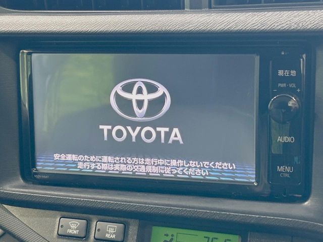 TOYOTA AQUA 2014