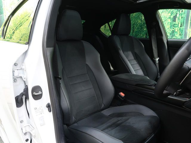 TOYOTA LEXUS IS300 2023