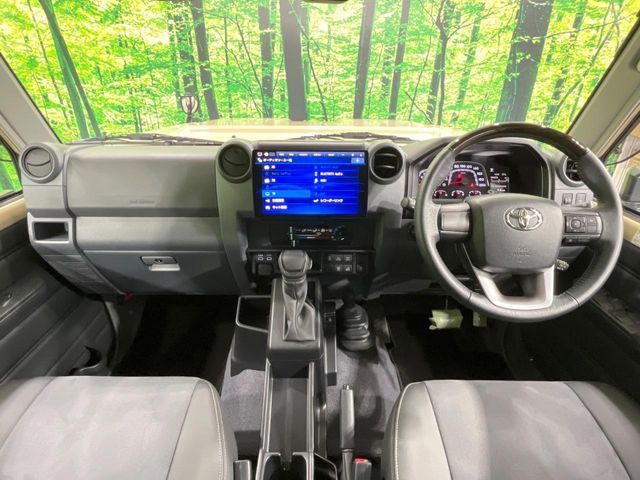 TOYOTA LANDCRUISER 70 2024