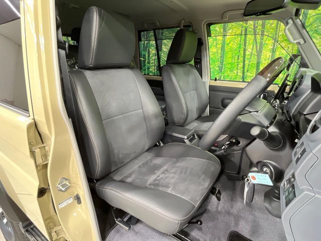 TOYOTA LANDCRUISER 70 2024