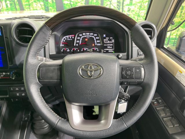 TOYOTA LANDCRUISER 70 2024