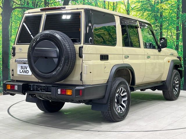 TOYOTA LANDCRUISER 70 2024