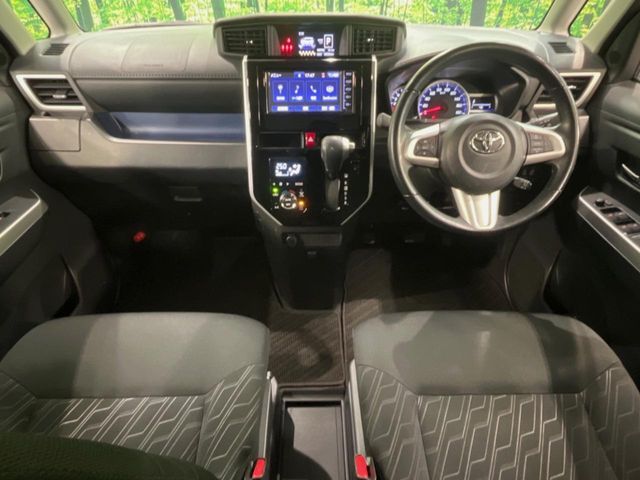 TOYOTA ROOMY 2019