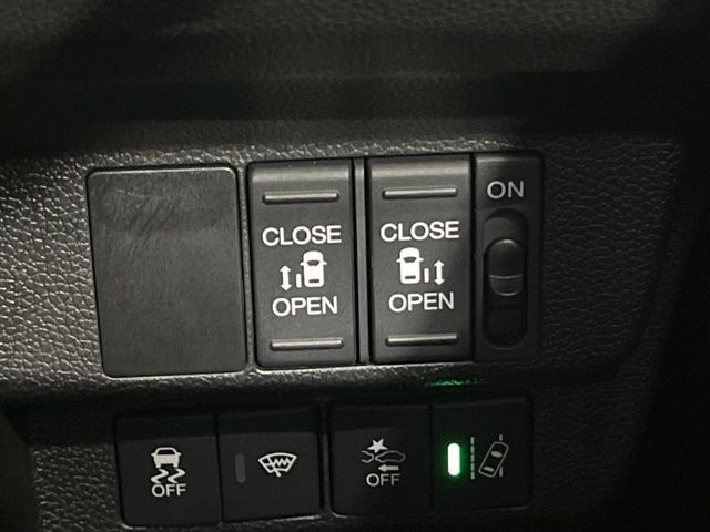 HONDA FREED HYBRID 2020