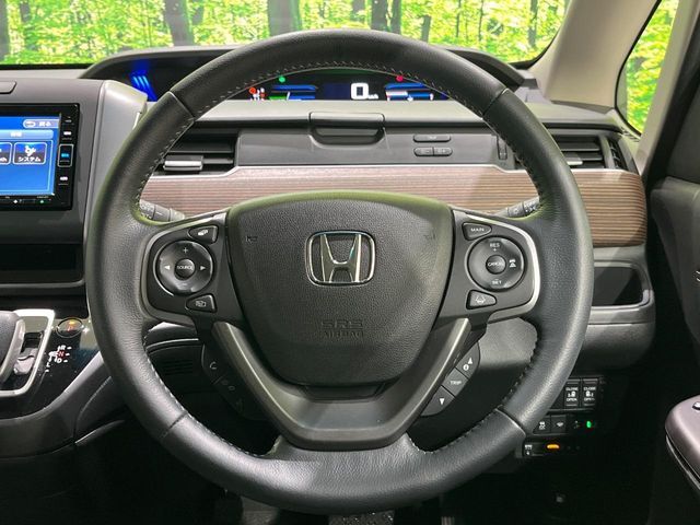 HONDA FREED HYBRID 2020