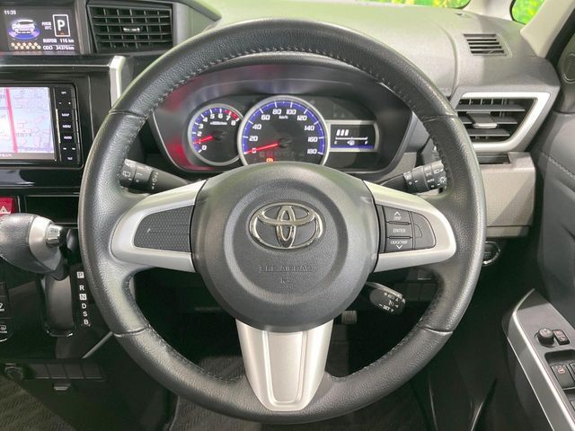 TOYOTA ROOMY 2017