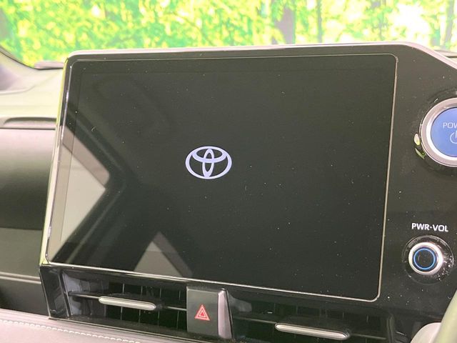 TOYOTA NOAH HYBRID 2023