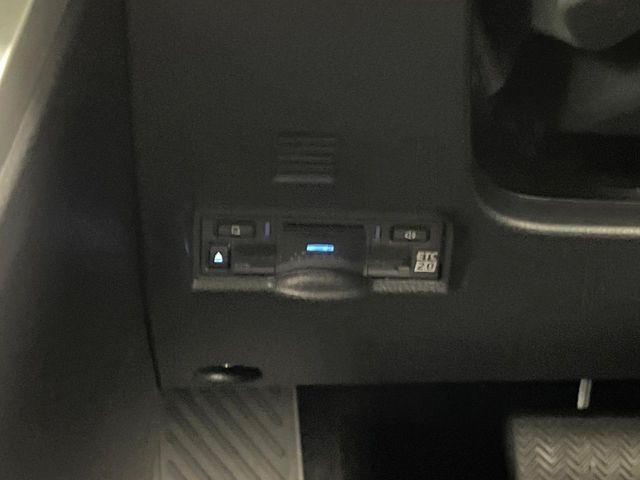 TOYOTA NOAH HYBRID 2023