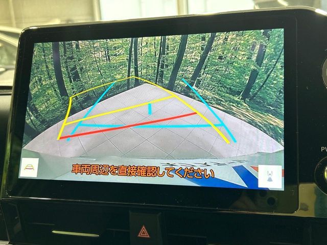 TOYOTA VOXY HYBRID 2023