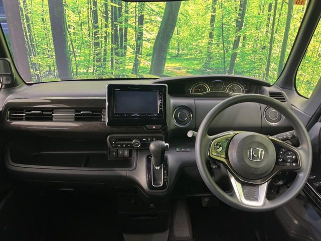 HONDA N BOX CUSTOM 2018