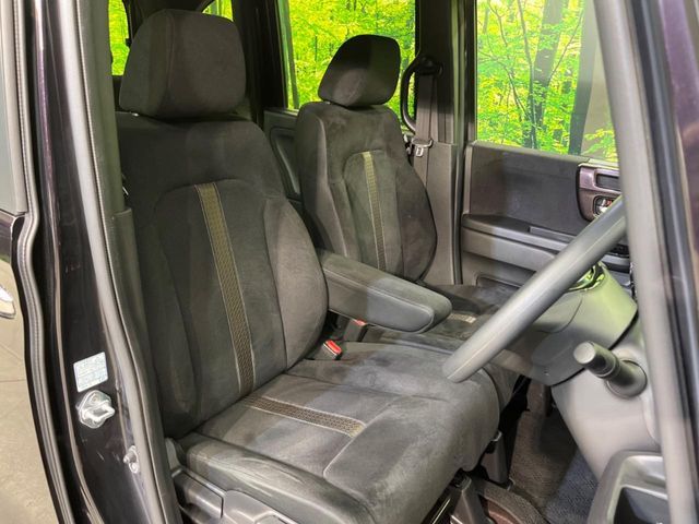 HONDA N BOX CUSTOM 2018