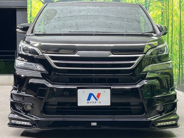 TOYOTA VELLFIRE 2015