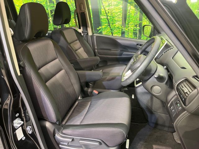 NISSAN SERENA  S-HYBRID 2016