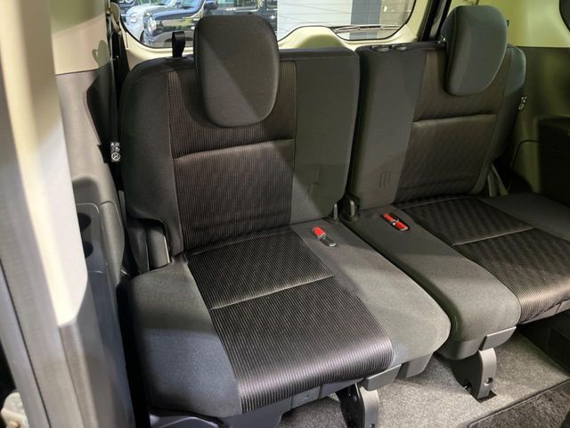 NISSAN SERENA  S-HYBRID 2016