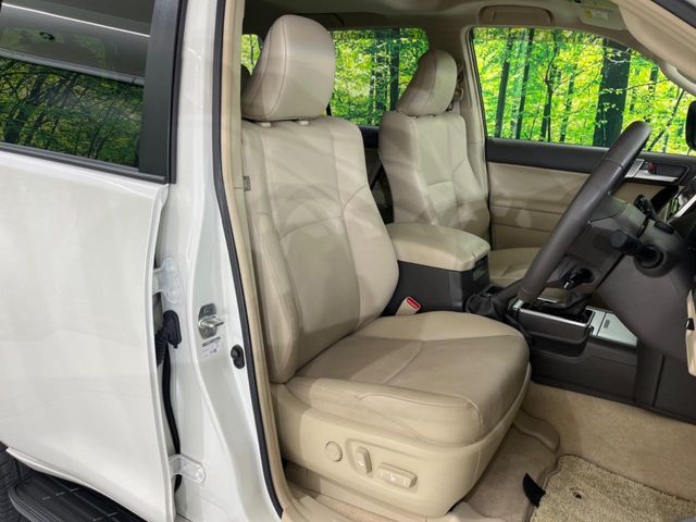 TOYOTA LANDCRUISER PRADO 2023