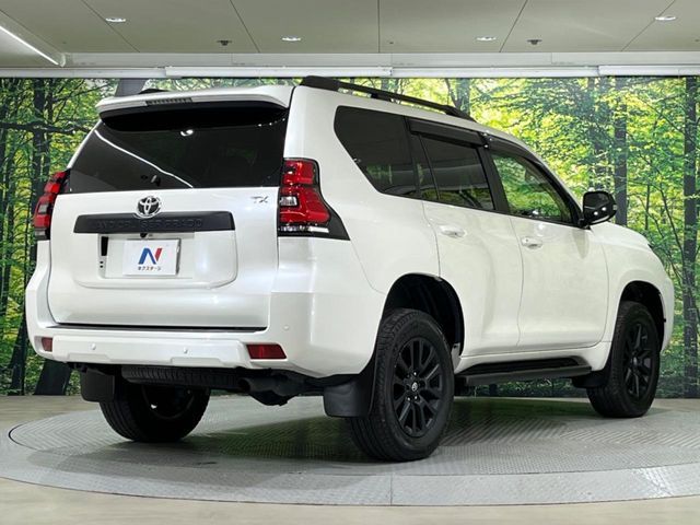 TOYOTA LANDCRUISER PRADO 2023