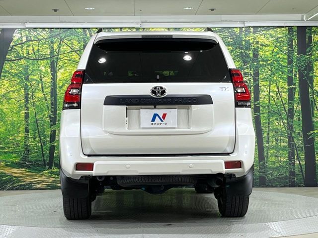 TOYOTA LANDCRUISER PRADO 2023