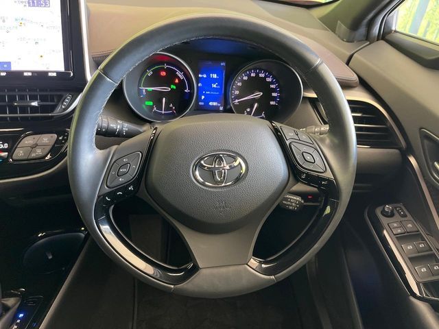 TOYOTA C-HR 2018
