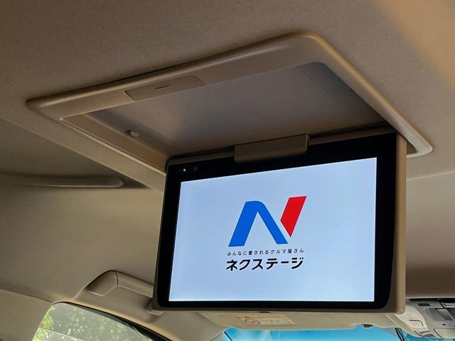 TOYOTA ALPHARD hybrid 4WD 2020