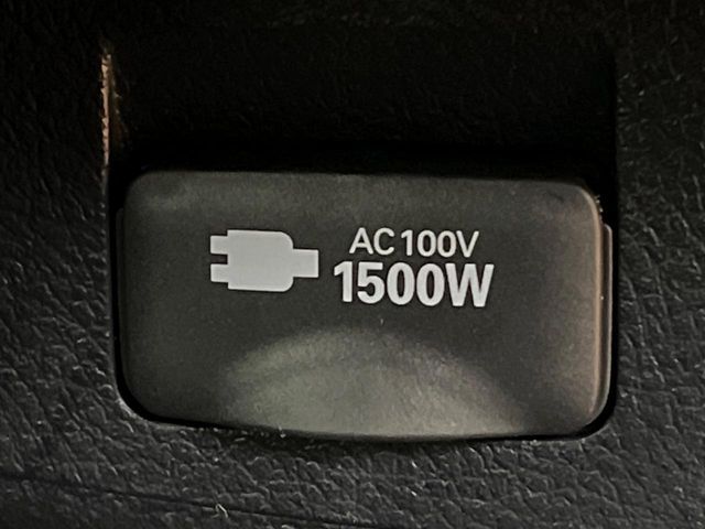 TOYOTA ALPHARD hybrid 4WD 2020