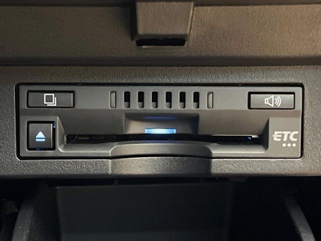 TOYOTA ALPHARD hybrid 4WD 2020