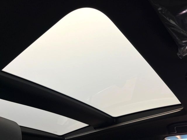 TOYOTA HARRIER HYBRID 2025