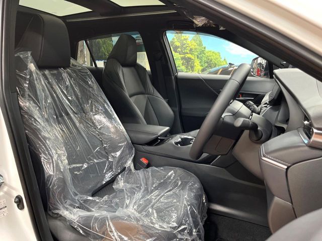 TOYOTA HARRIER HYBRID 2025