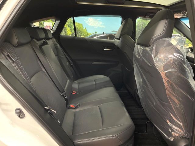 TOYOTA HARRIER HYBRID 2025