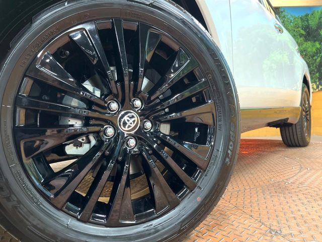 TOYOTA HARRIER HYBRID 2025