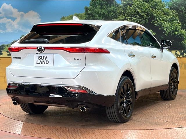 TOYOTA HARRIER HYBRID 2025