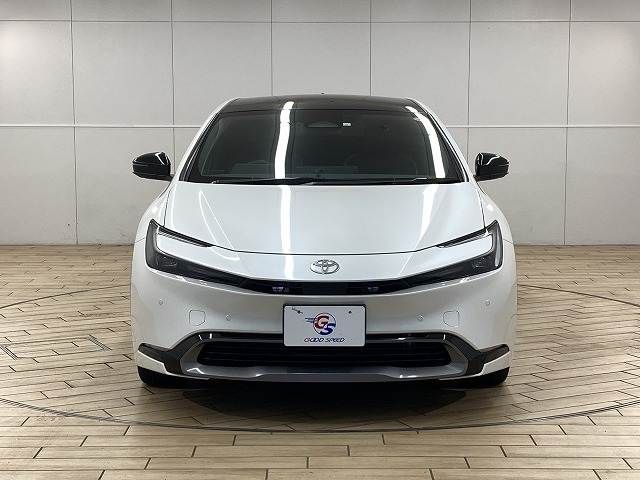 TOYOTA PRIUS 2023