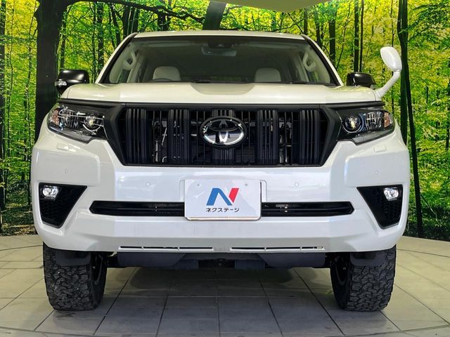 TOYOTA LANDCRUISER PRADO 2023