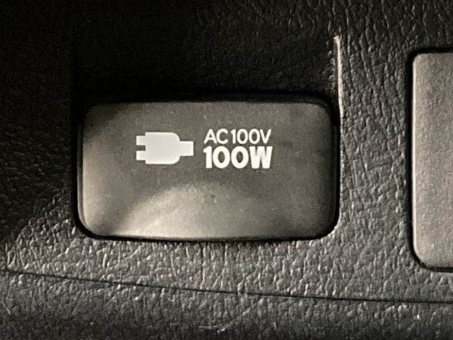 TOYOTA VELLFIRE  HYBRID 4WD 2020